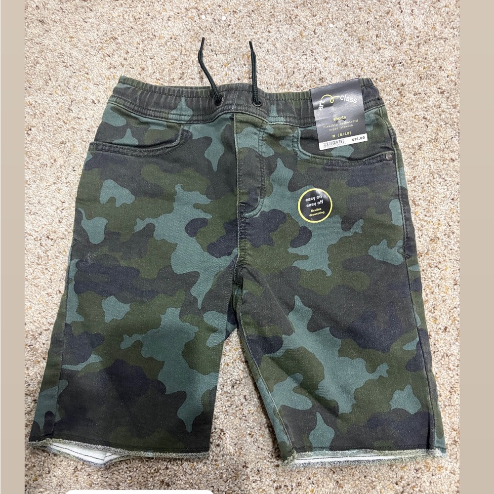 Green Camouflage Cargo Shorts